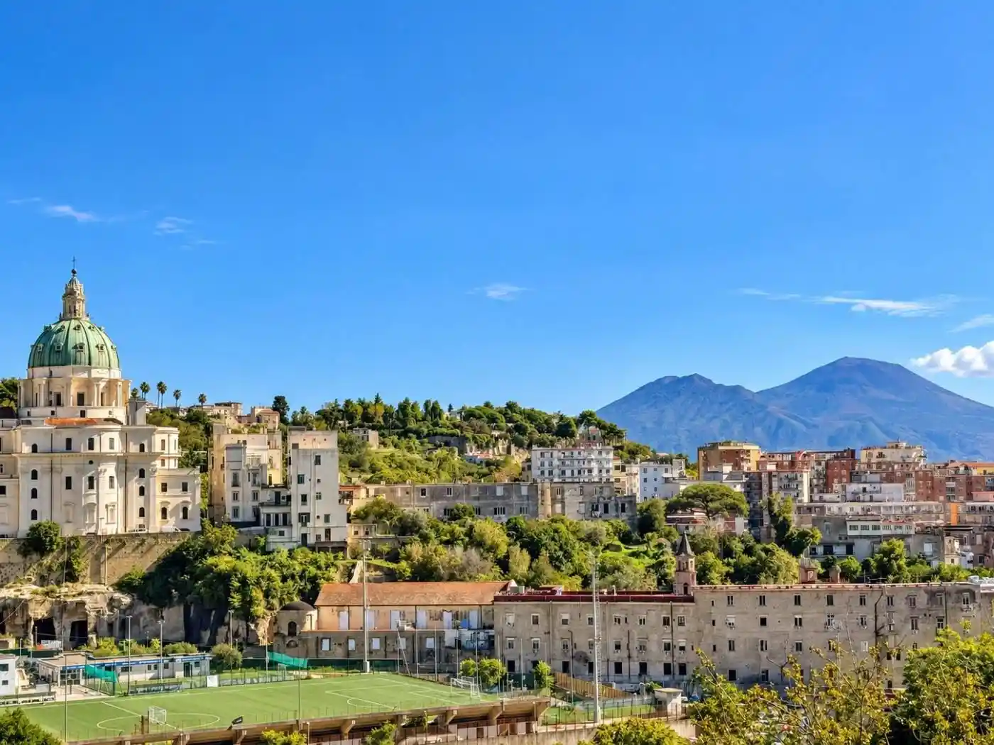 Appartamento in vendita a Napoli
