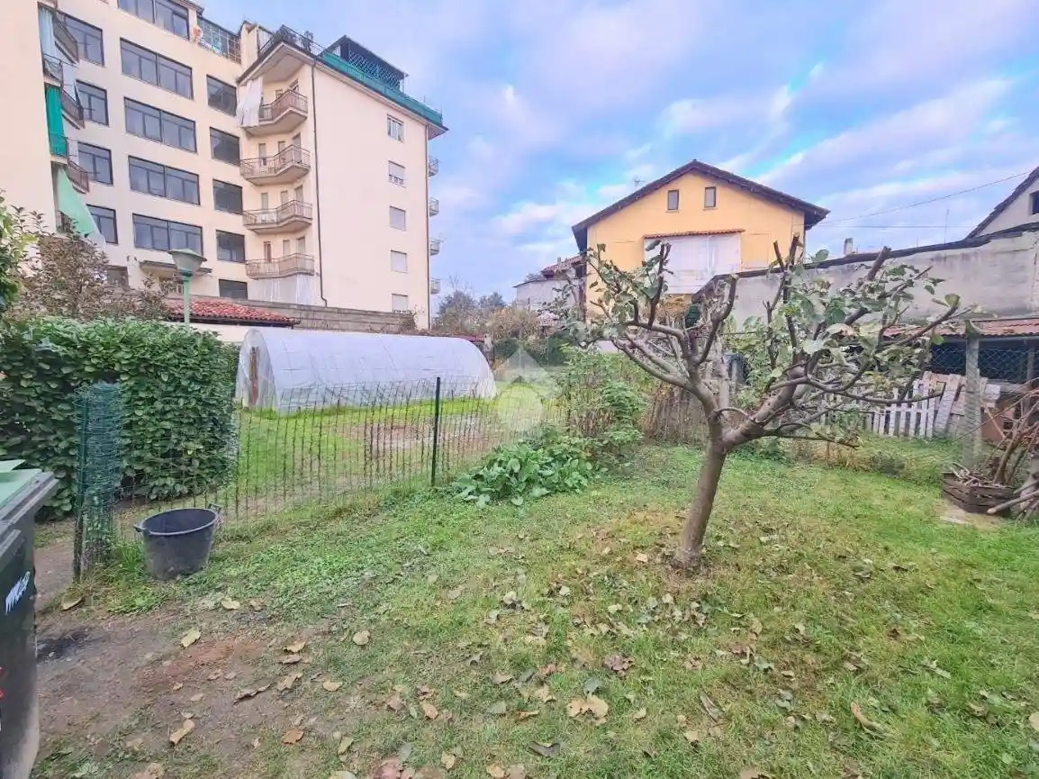 Villa in vendita a Asti