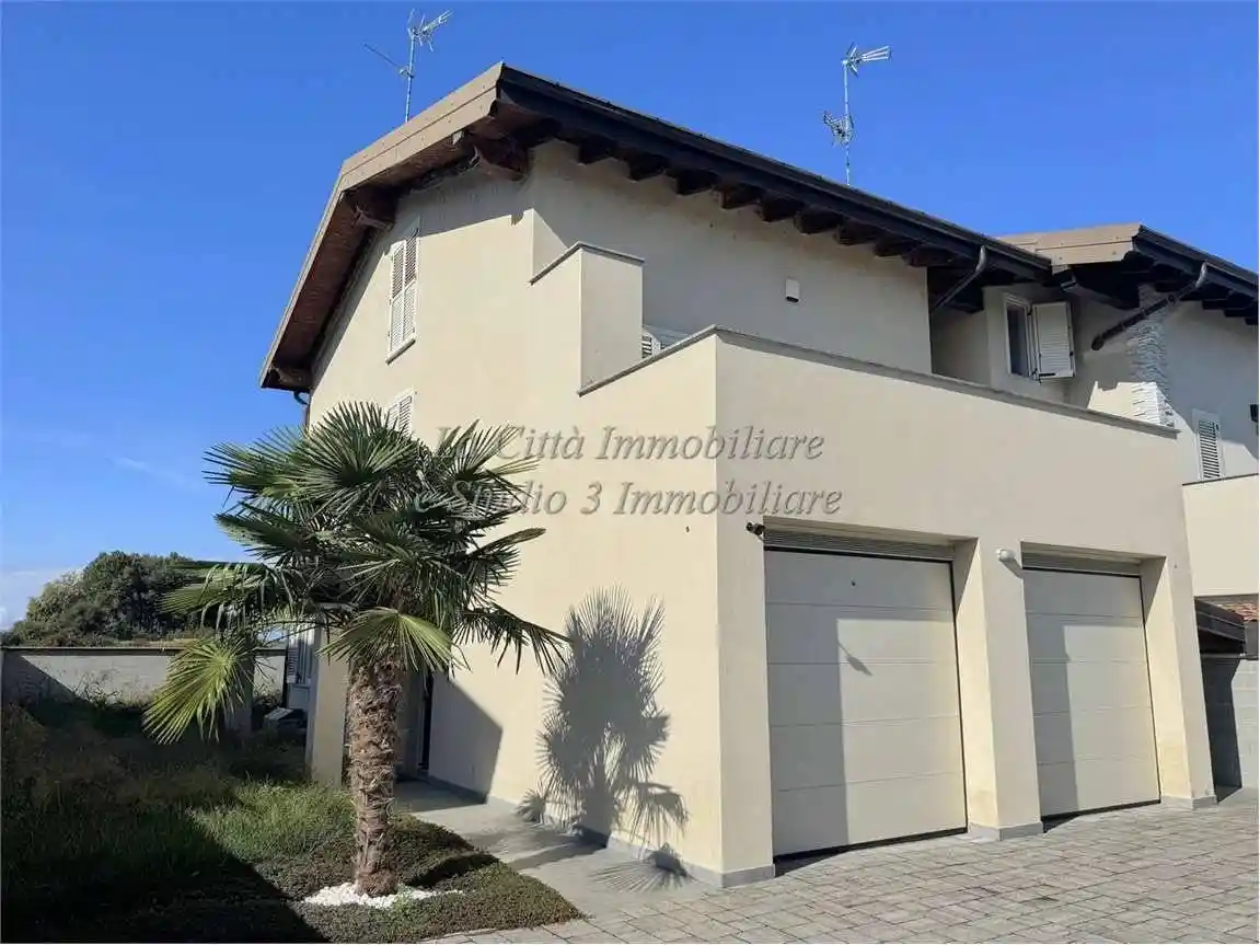 Villa in vendita a Casalbeltrame
