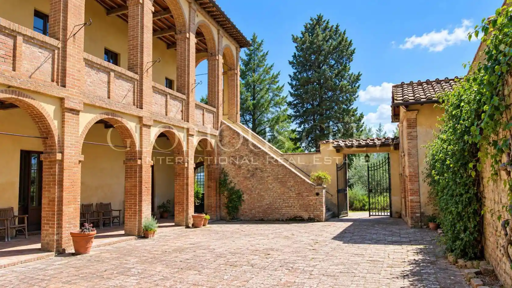 Villa in vendita a Siena