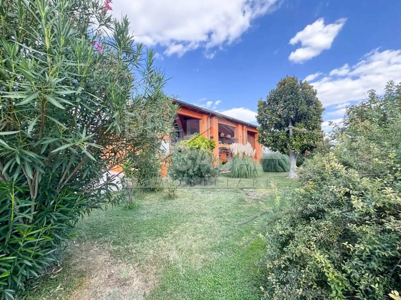 Villa in vendita a Mirandola