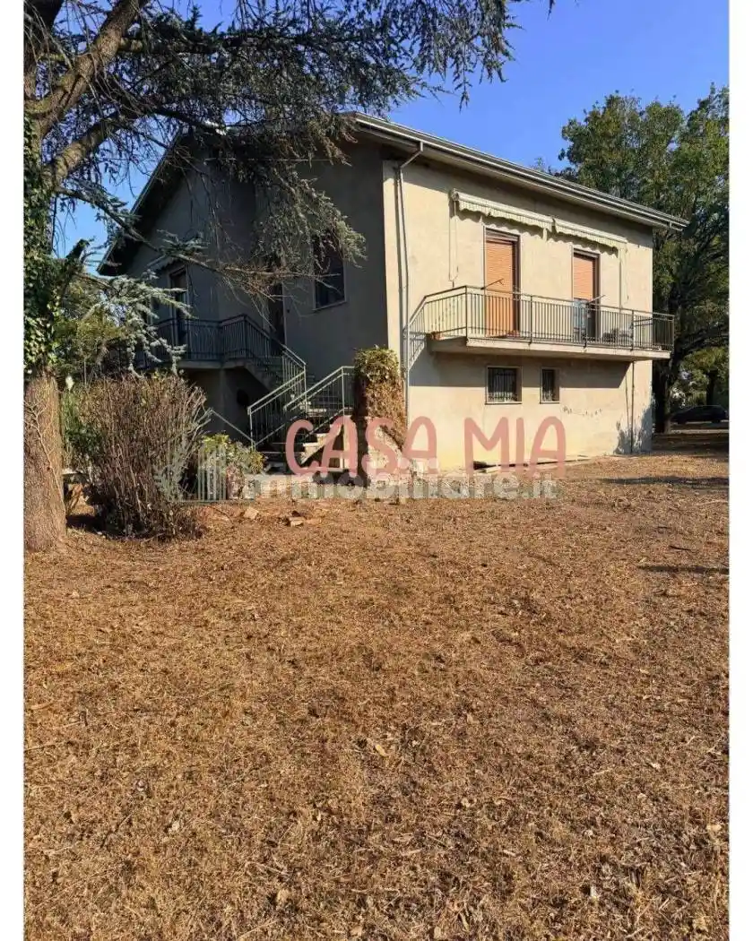 Villa in vendita a Gragnano Trebbiense