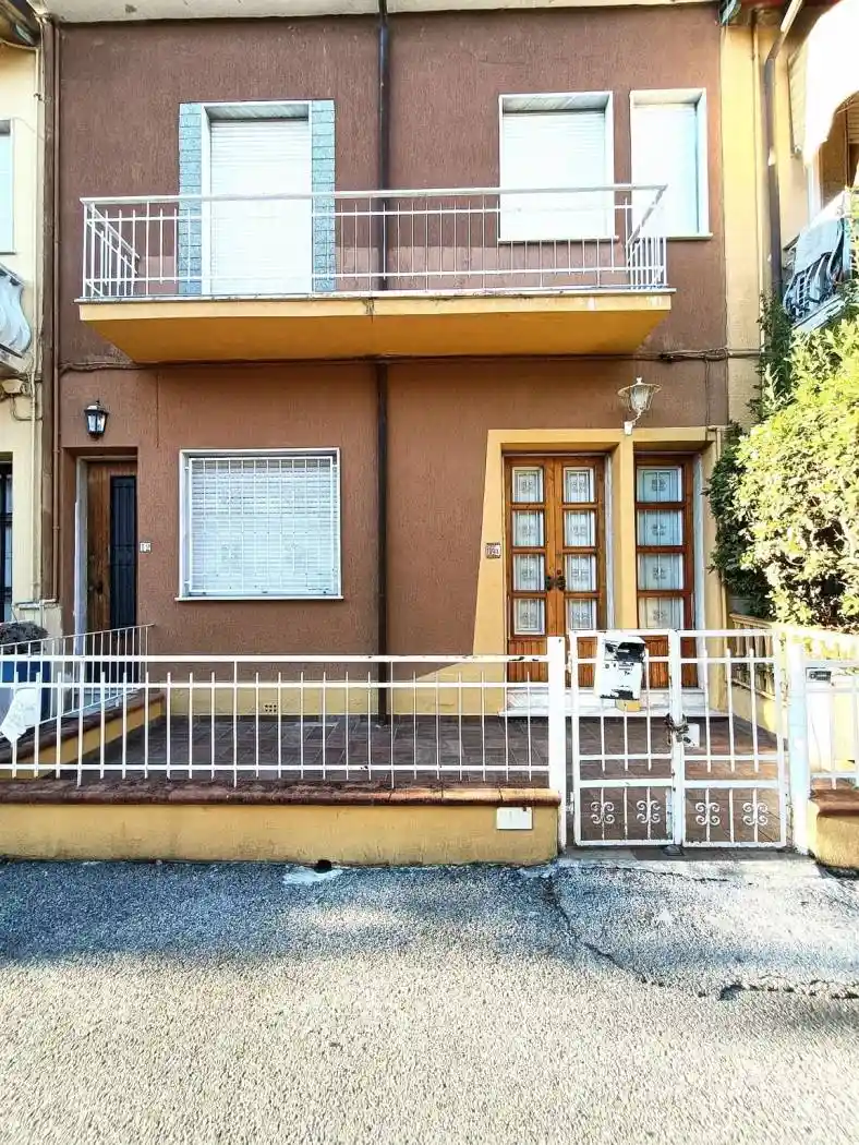Appartamento in vendita a Viareggio