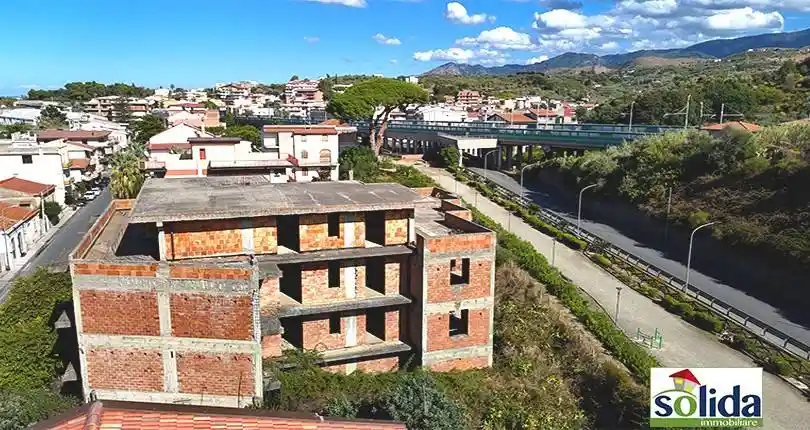 Palazzo - Edificio in vendita a Terme Vigliatore