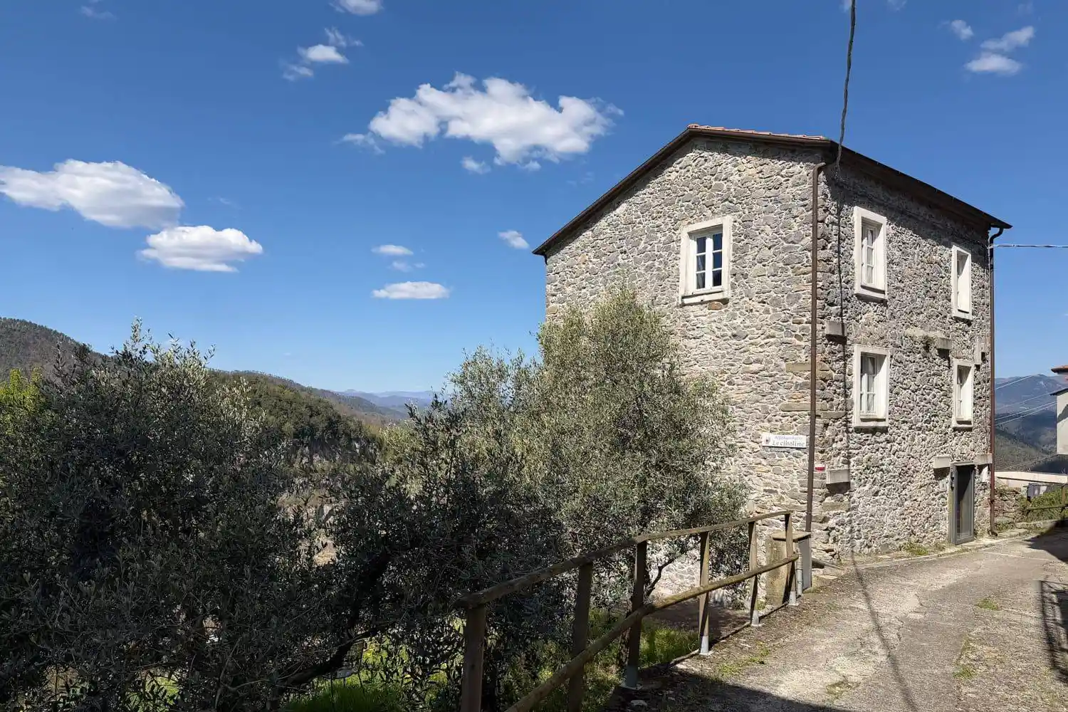 Rustico - Casale in vendita a Beverino