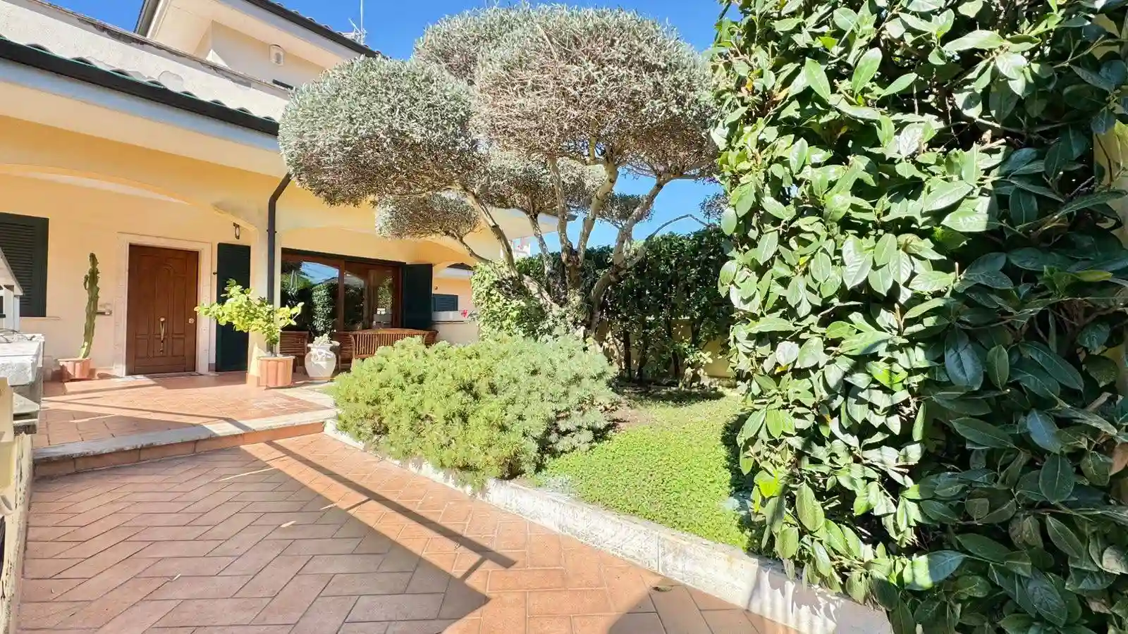 Villa - foto 2