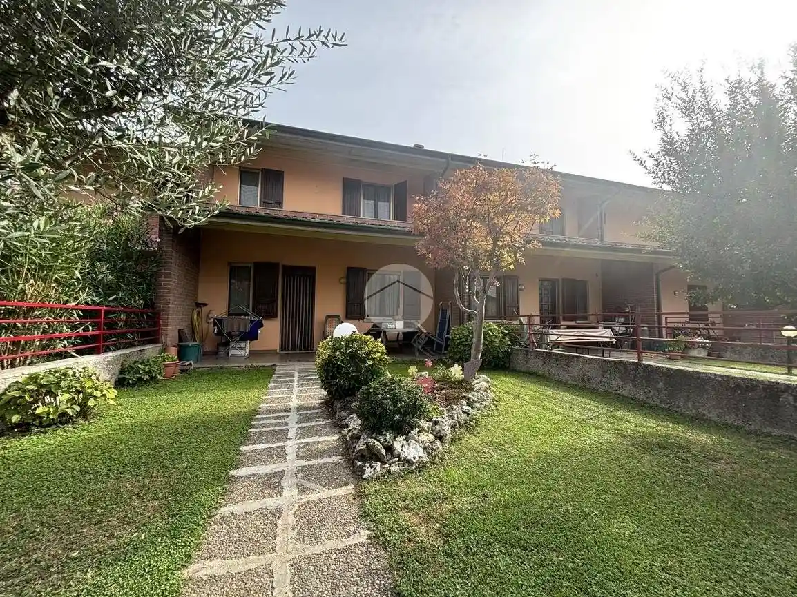 Villetta a schiera in vendita a Sergnano