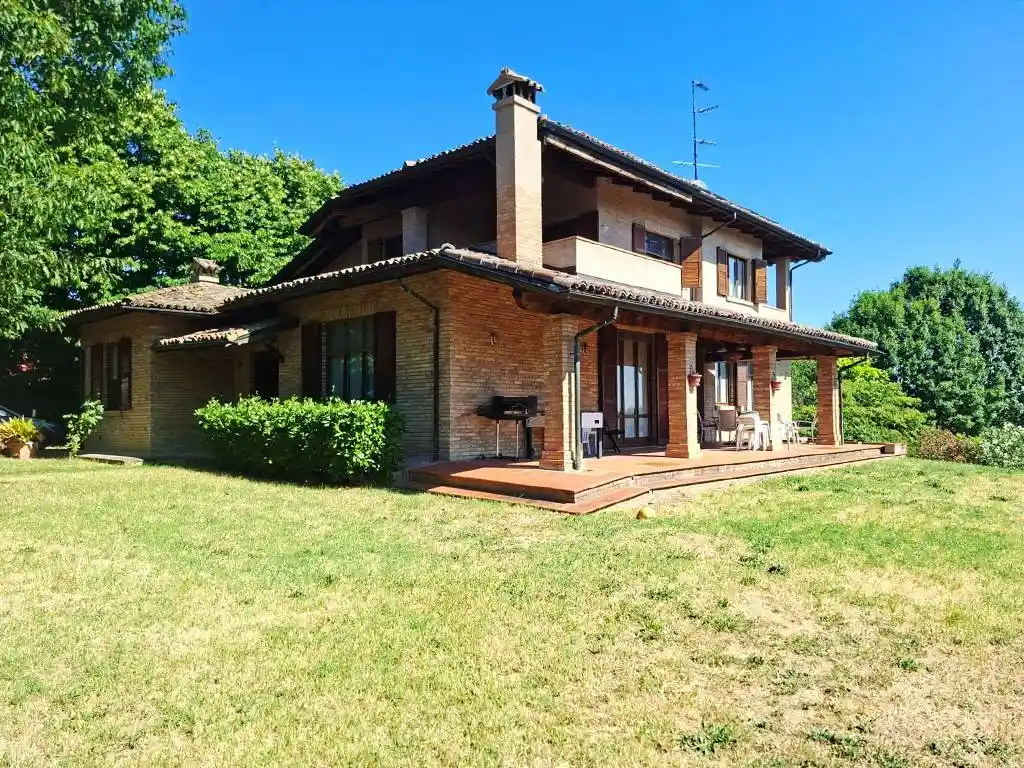 Villa in vendita a Sala Baganza