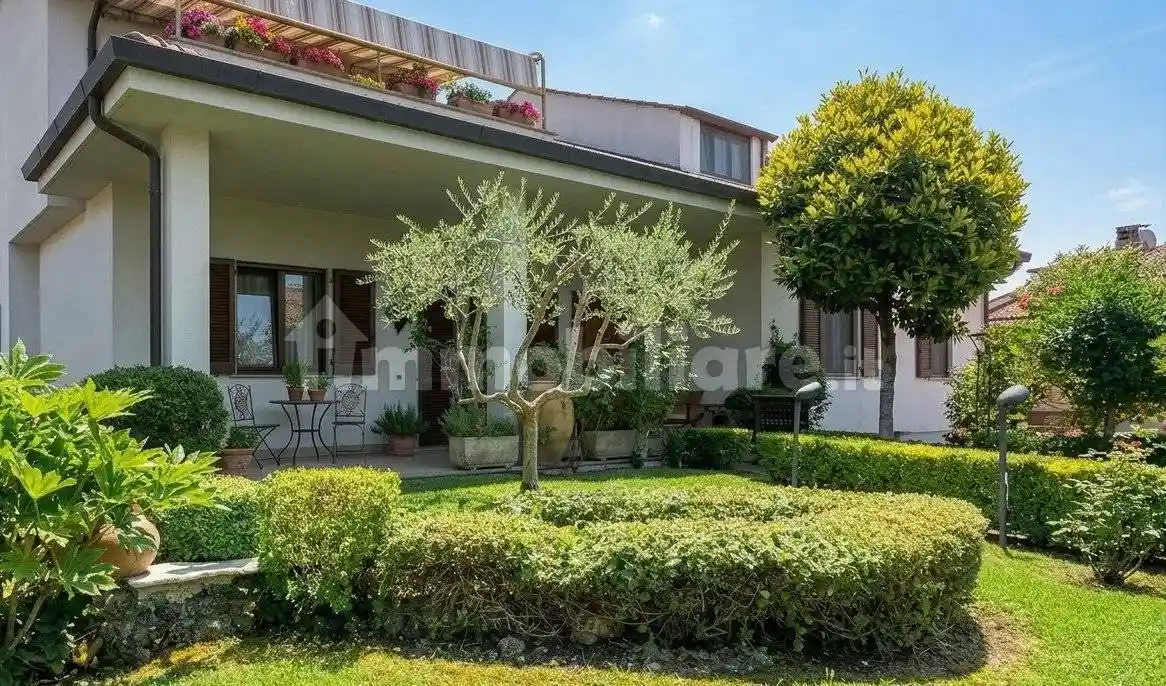 Villa in vendita a Guidonia Montecelio