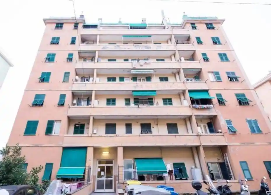 Appartamento in vendita a Genova