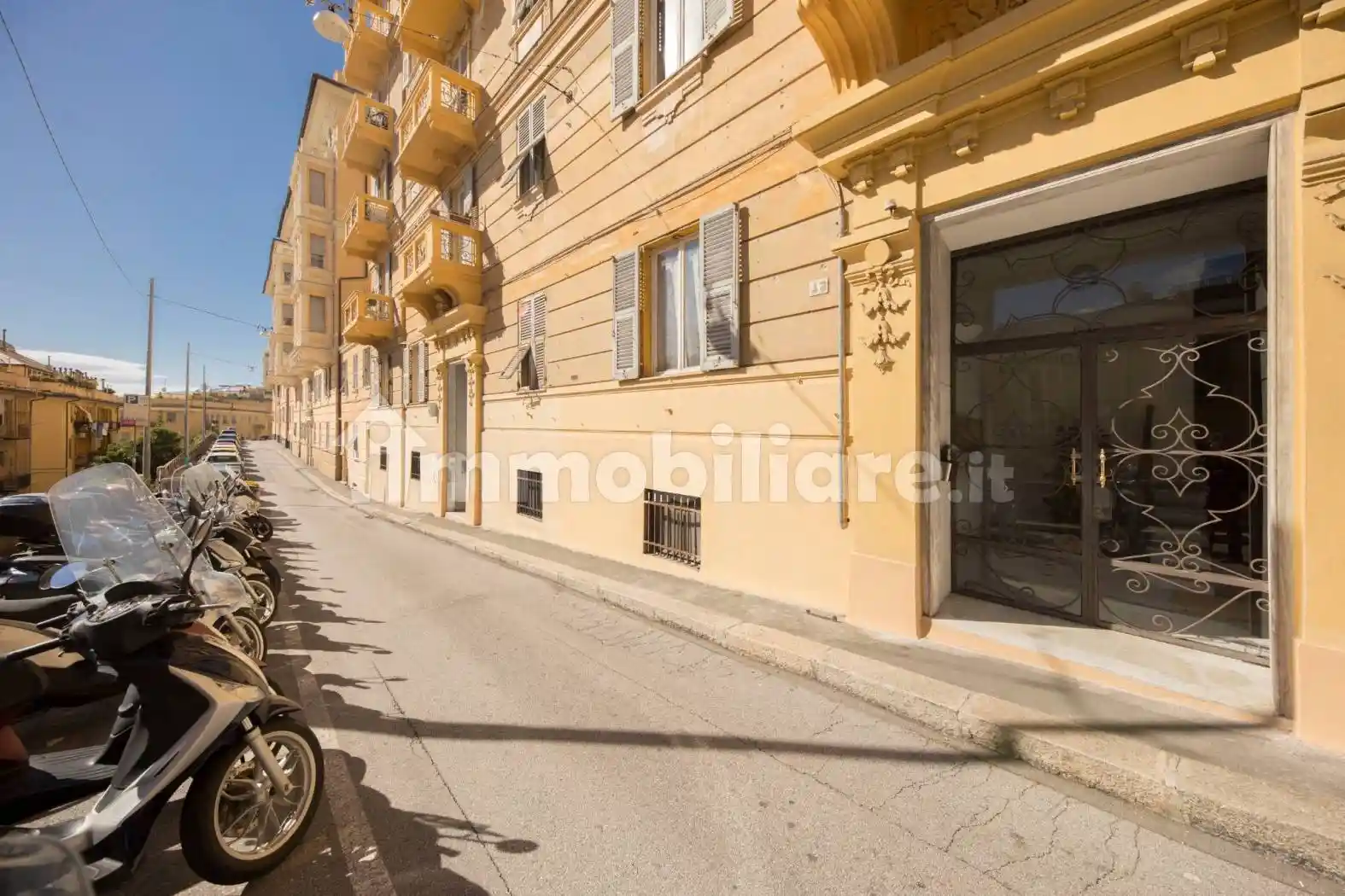 Appartamento in vendita a Genova