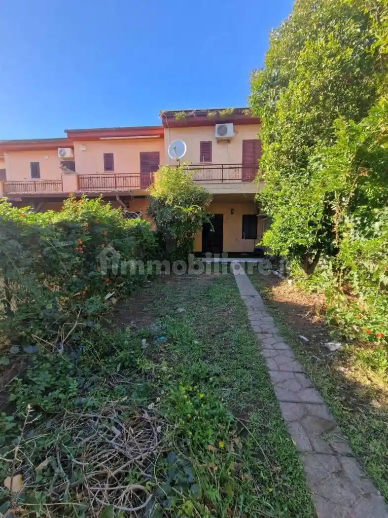 Villetta a schiera in vendita a Ardea