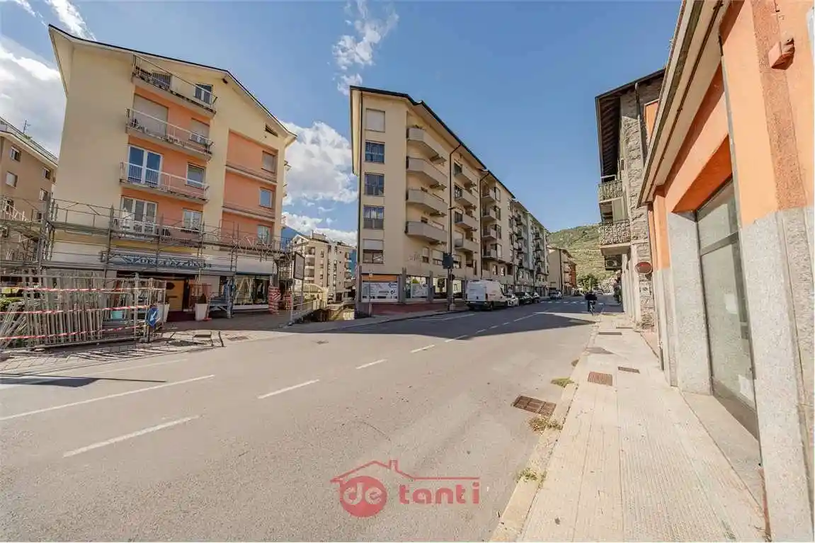Appartamento in vendita a Sondrio