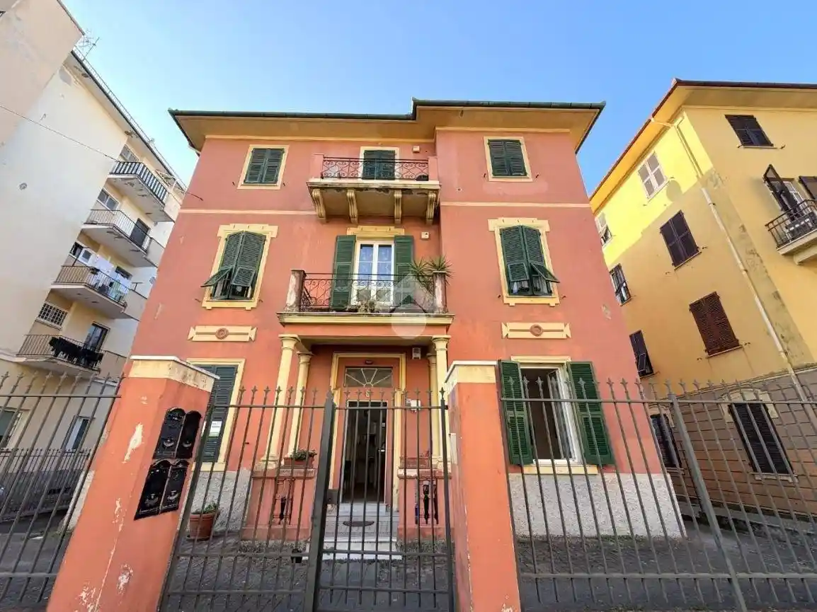 Appartamento in vendita a Sestri Levante