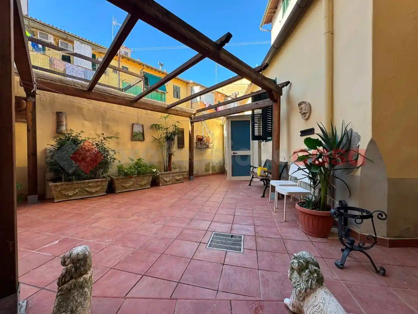 Appartamento in vendita a Livorno