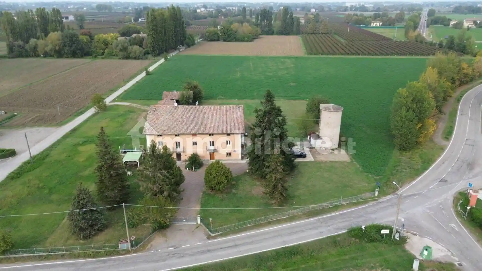 Villa in vendita a Correggio