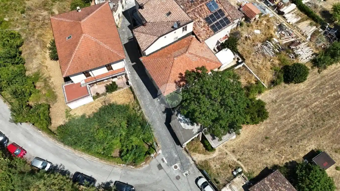 Appartamento in vendita a Ocre