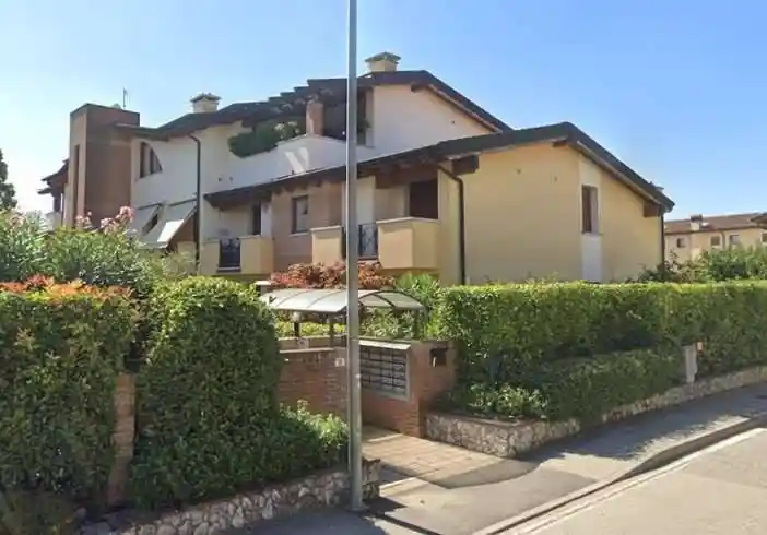 Appartamento in vendita a Montecchio Maggiore