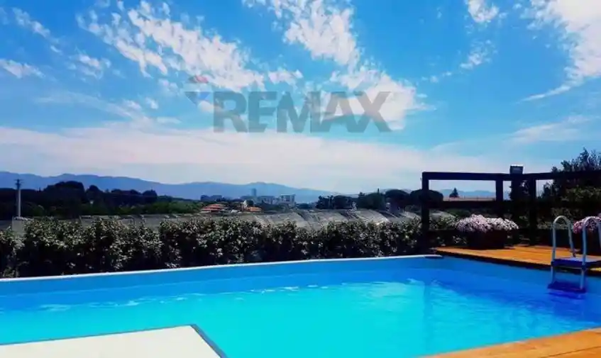 Villa in vendita a Follonica
