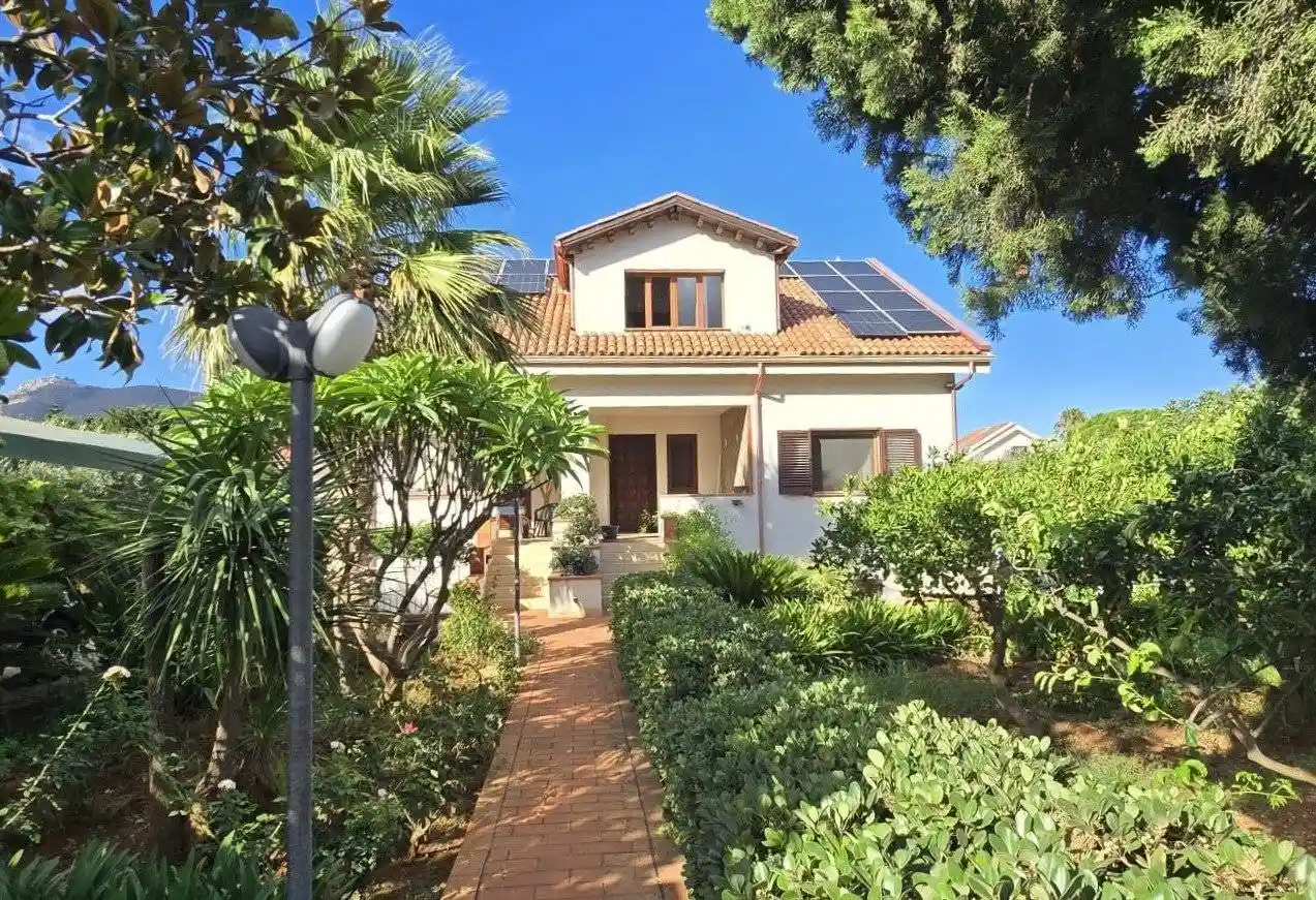 Villa in vendita a Palermo