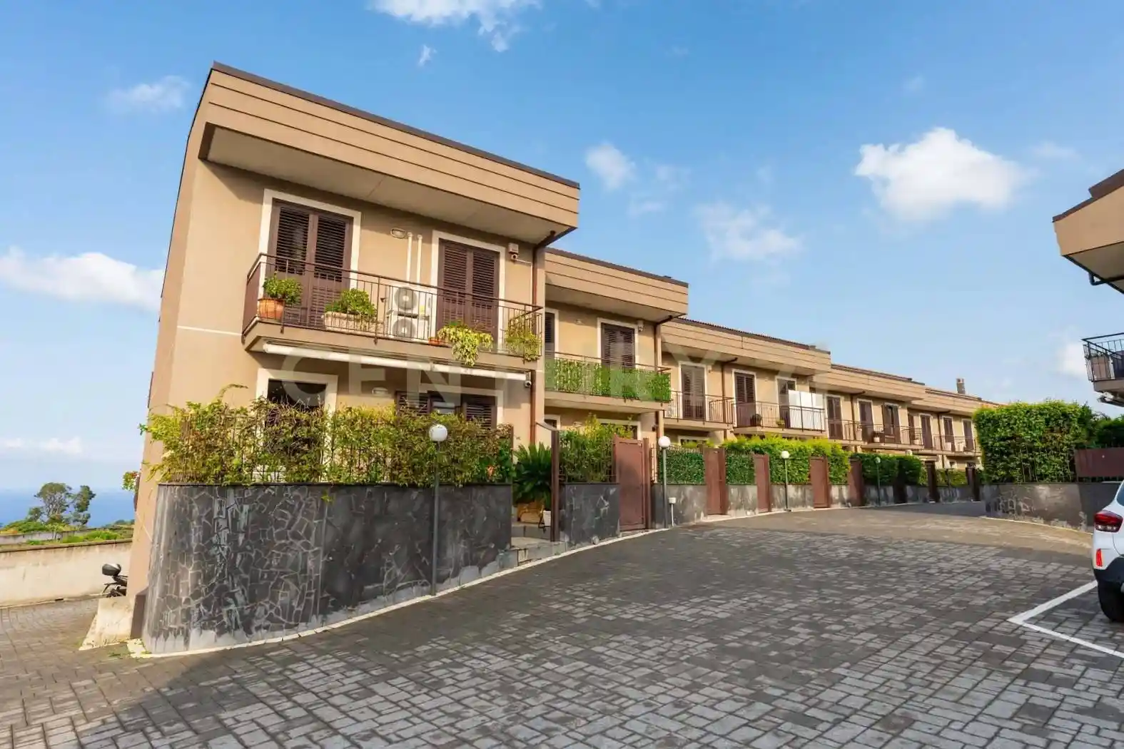 Villa in vendita a Aci Catena
