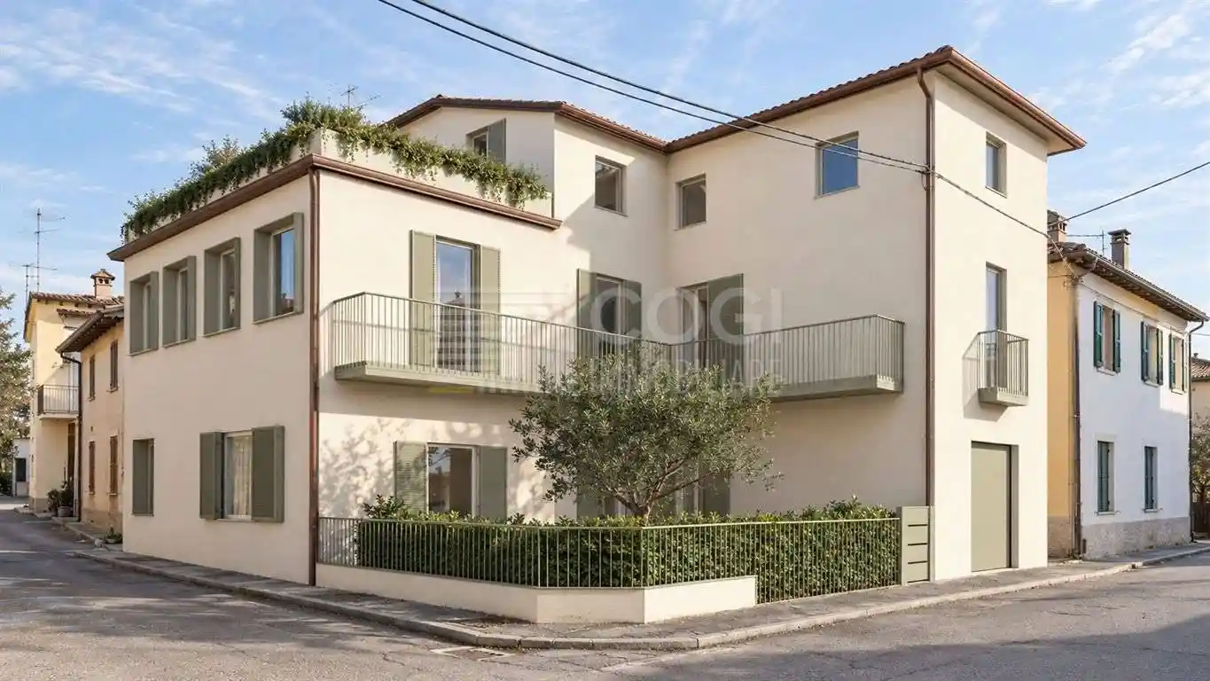 Casa indipendente in vendita a Imola