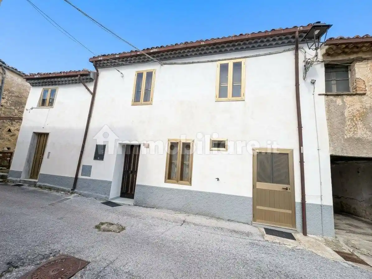 Rustico - Casale in vendita a Bojano