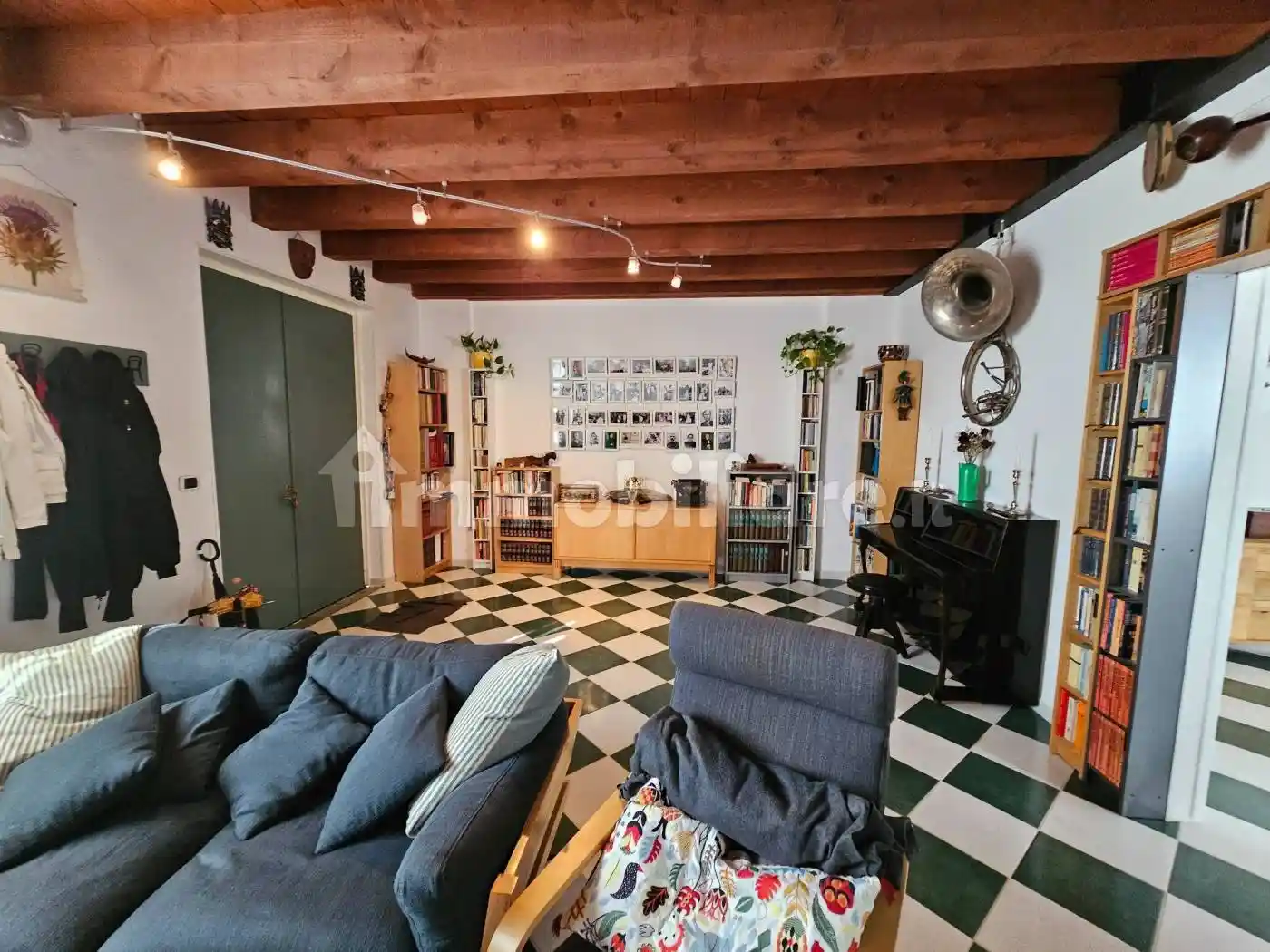 Villa in vendita a Robecco sul Naviglio
