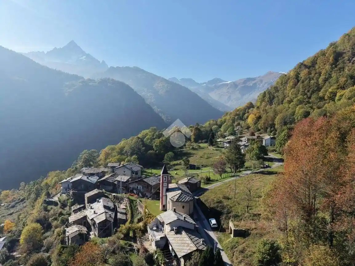 Rustico - Casale in vendita a Ostana