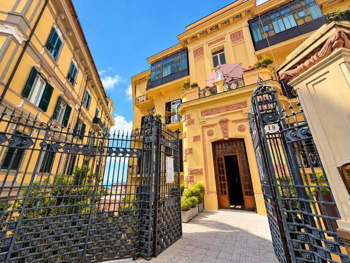 Appartamento in vendita a Napoli