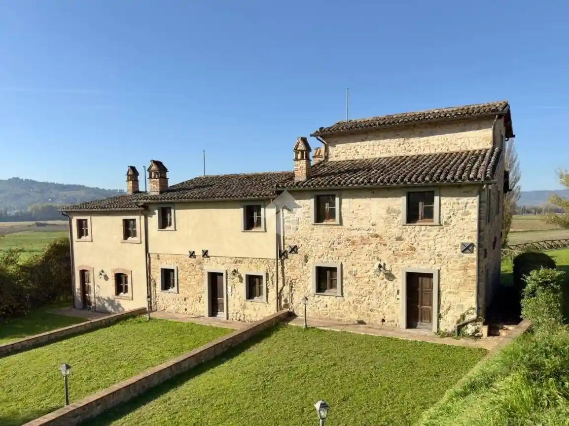 Rustico - Casale in vendita a Città di Castello