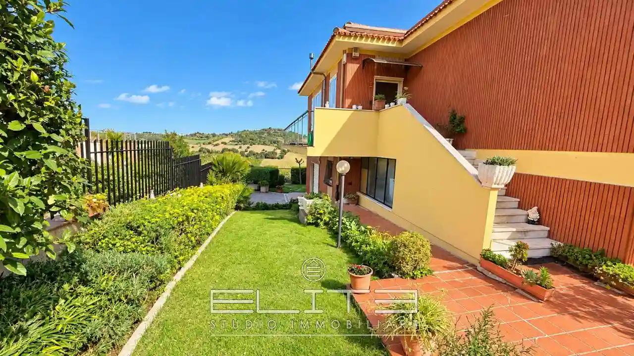 Villa - foto 3