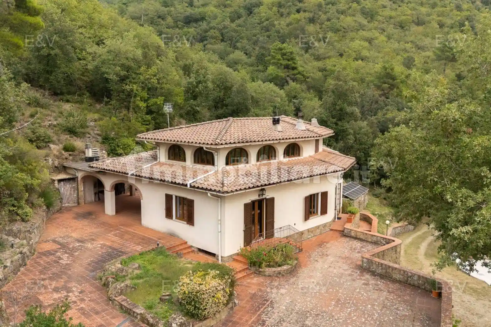 Villa in vendita a Loro Ciuffenna