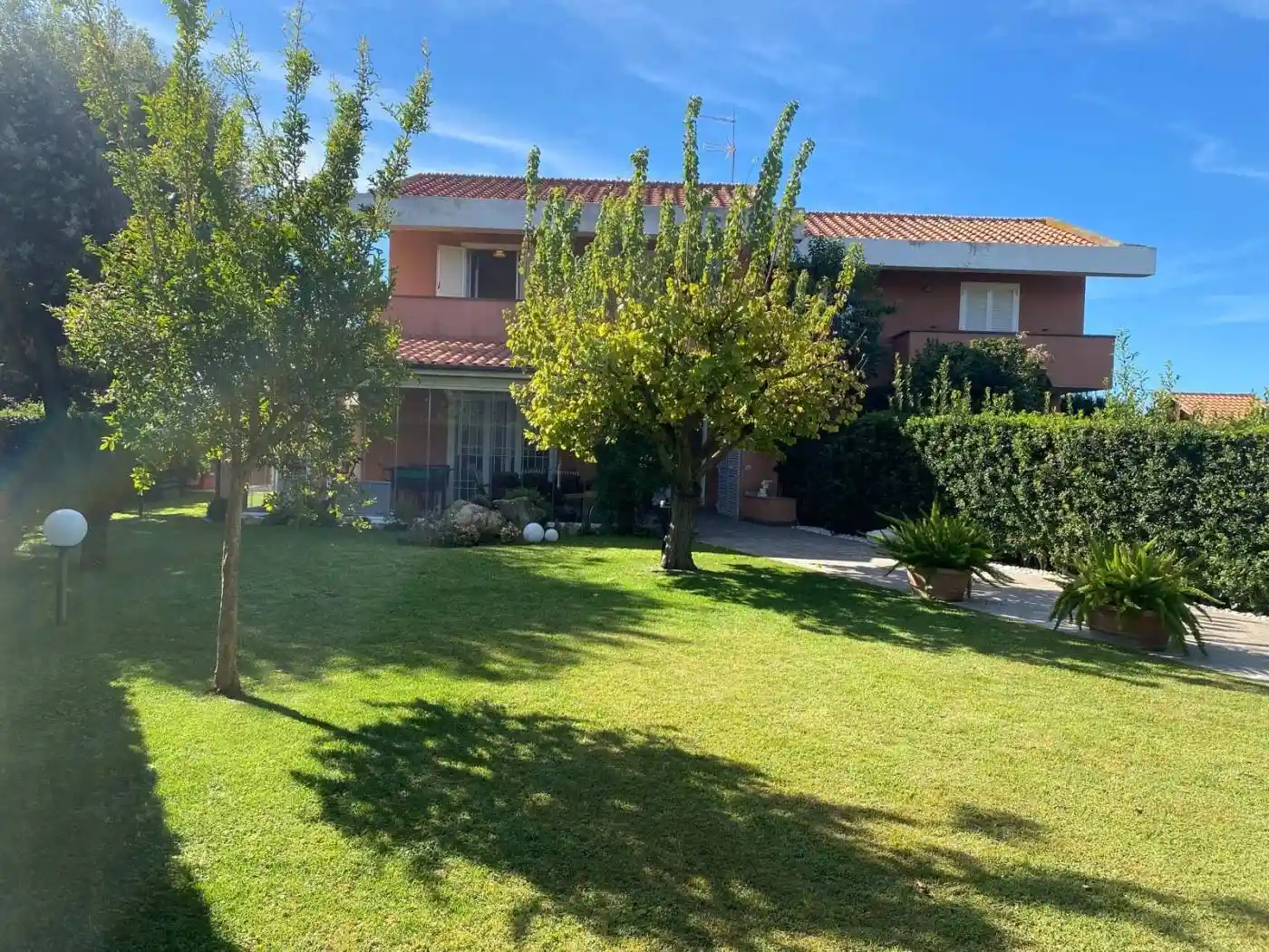 Villa in vendita a Ladispoli