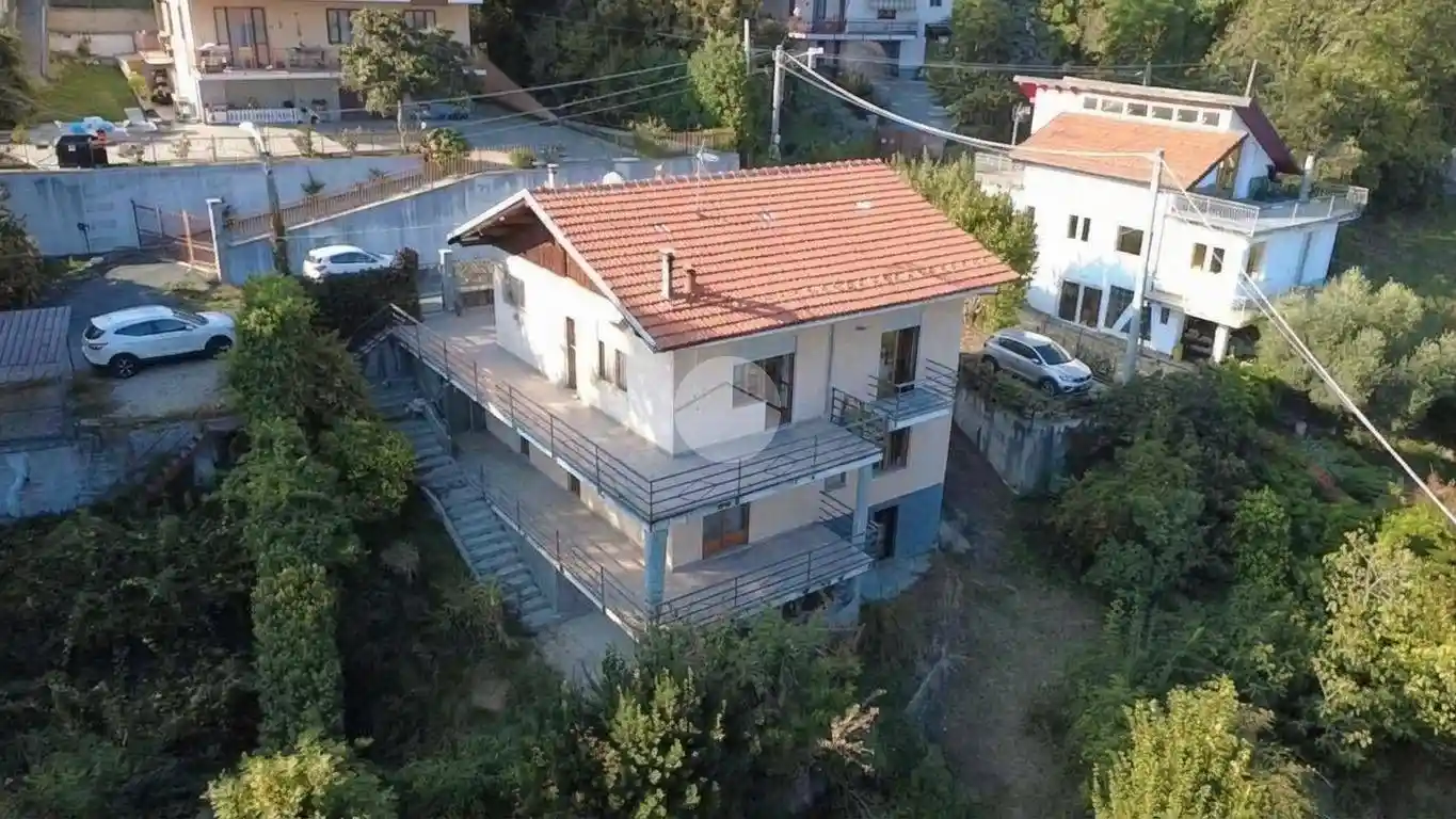 Villa in vendita a Rubiana