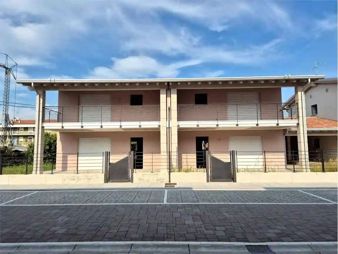 Villetta a schiera - foto 2