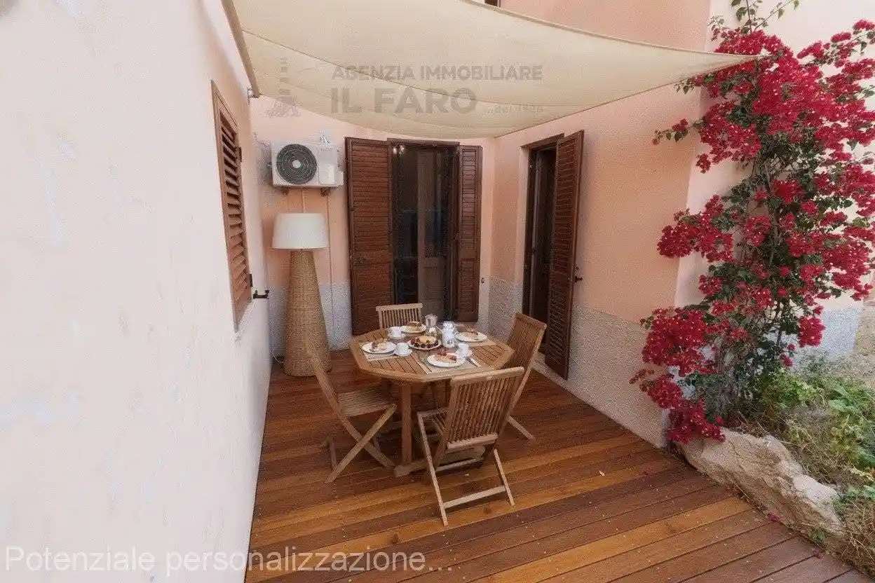 Appartamento in vendita a La Maddalena