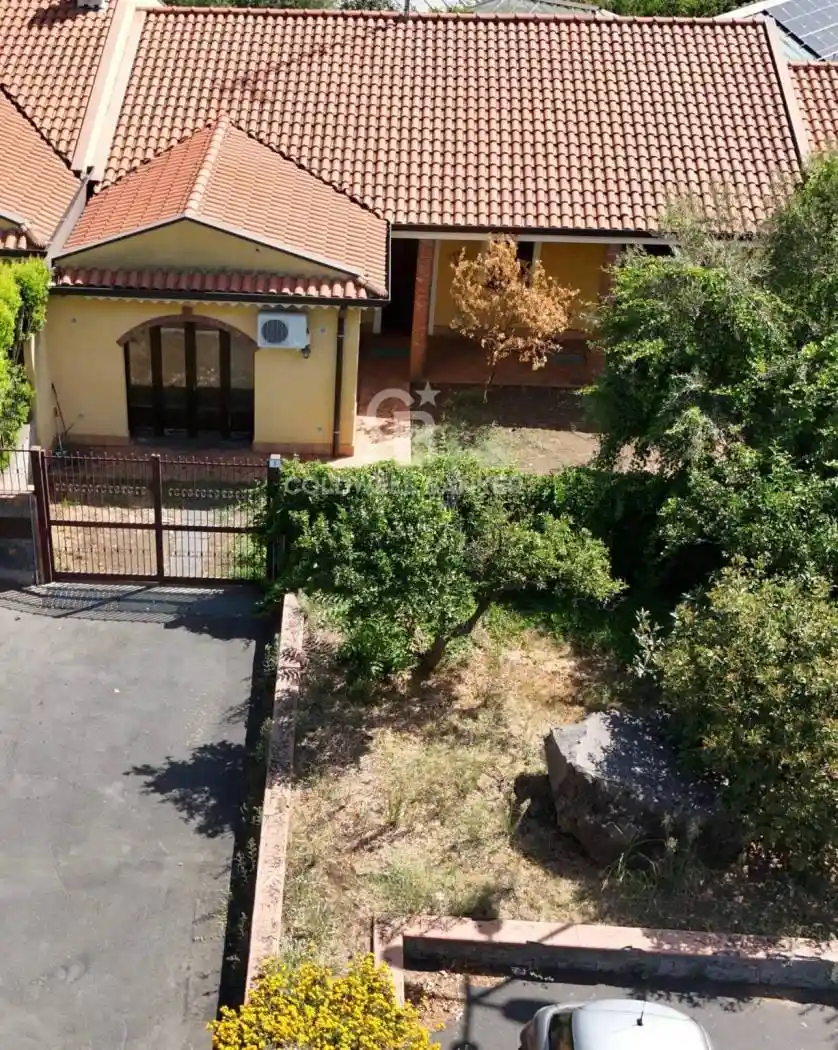 Villa in vendita a Viagrande