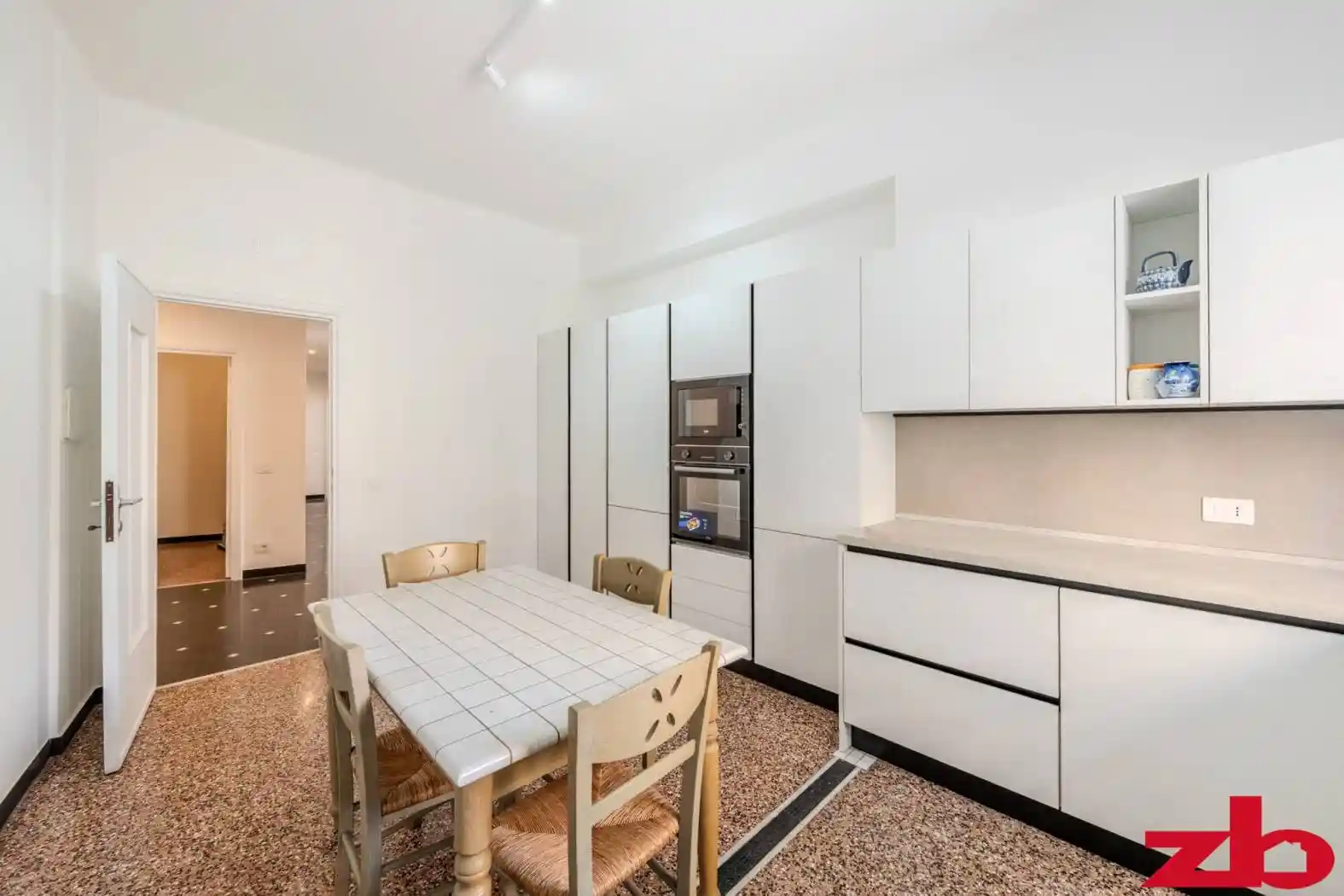 Appartamento in vendita a Genova