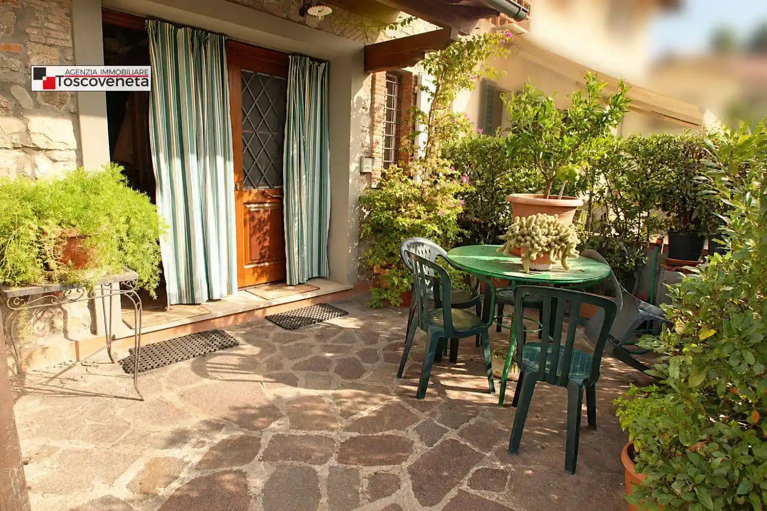 Casa indipendente in vendita a Lucca