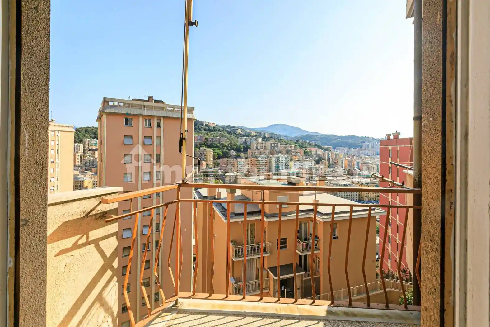Appartamento in vendita a Genova