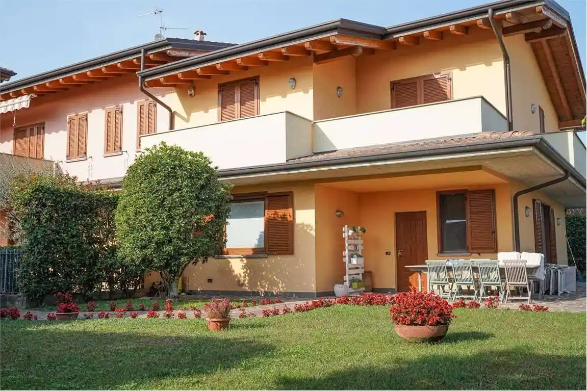Villa in vendita a Dalmine