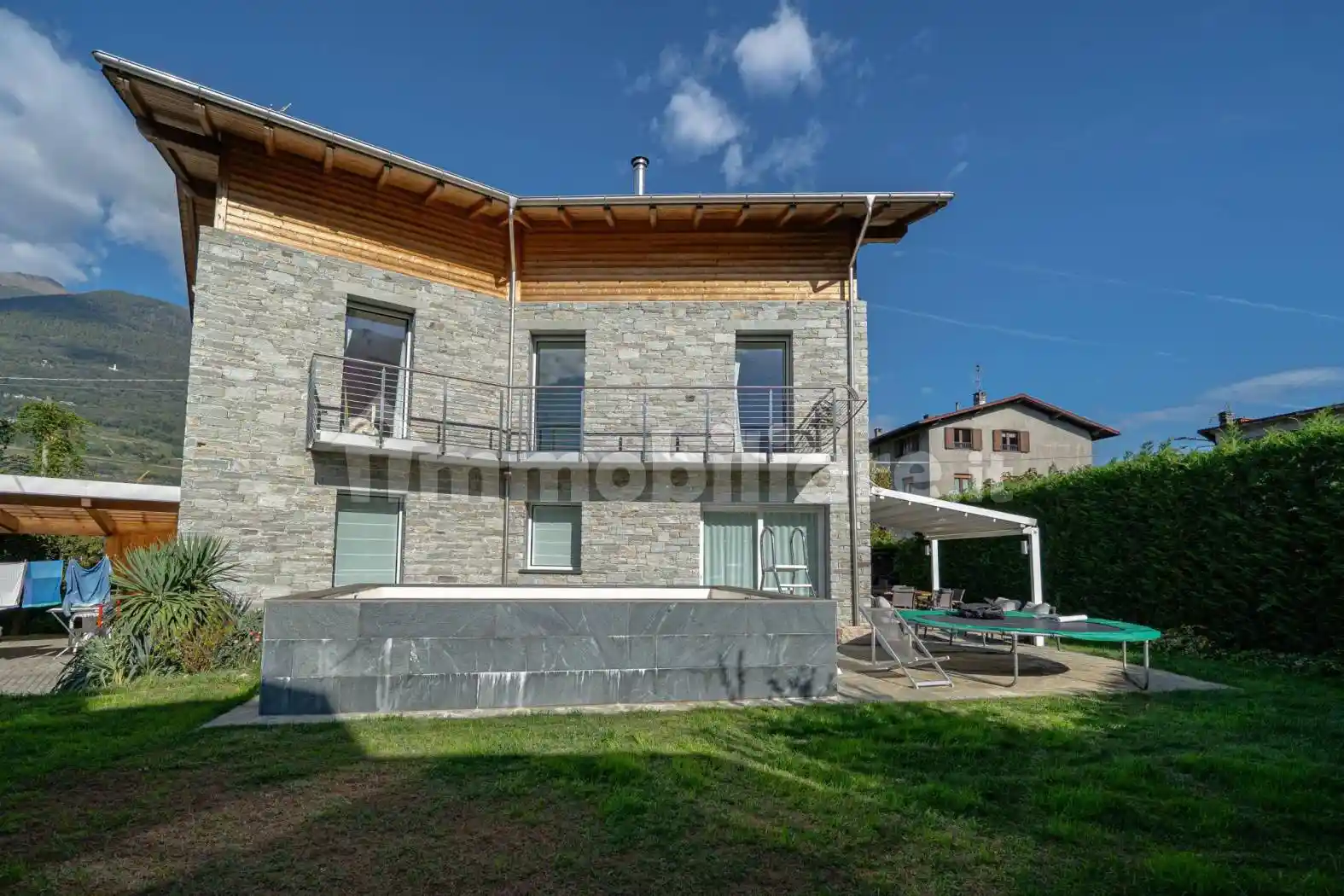 Villa in vendita a Faedo Valtellino