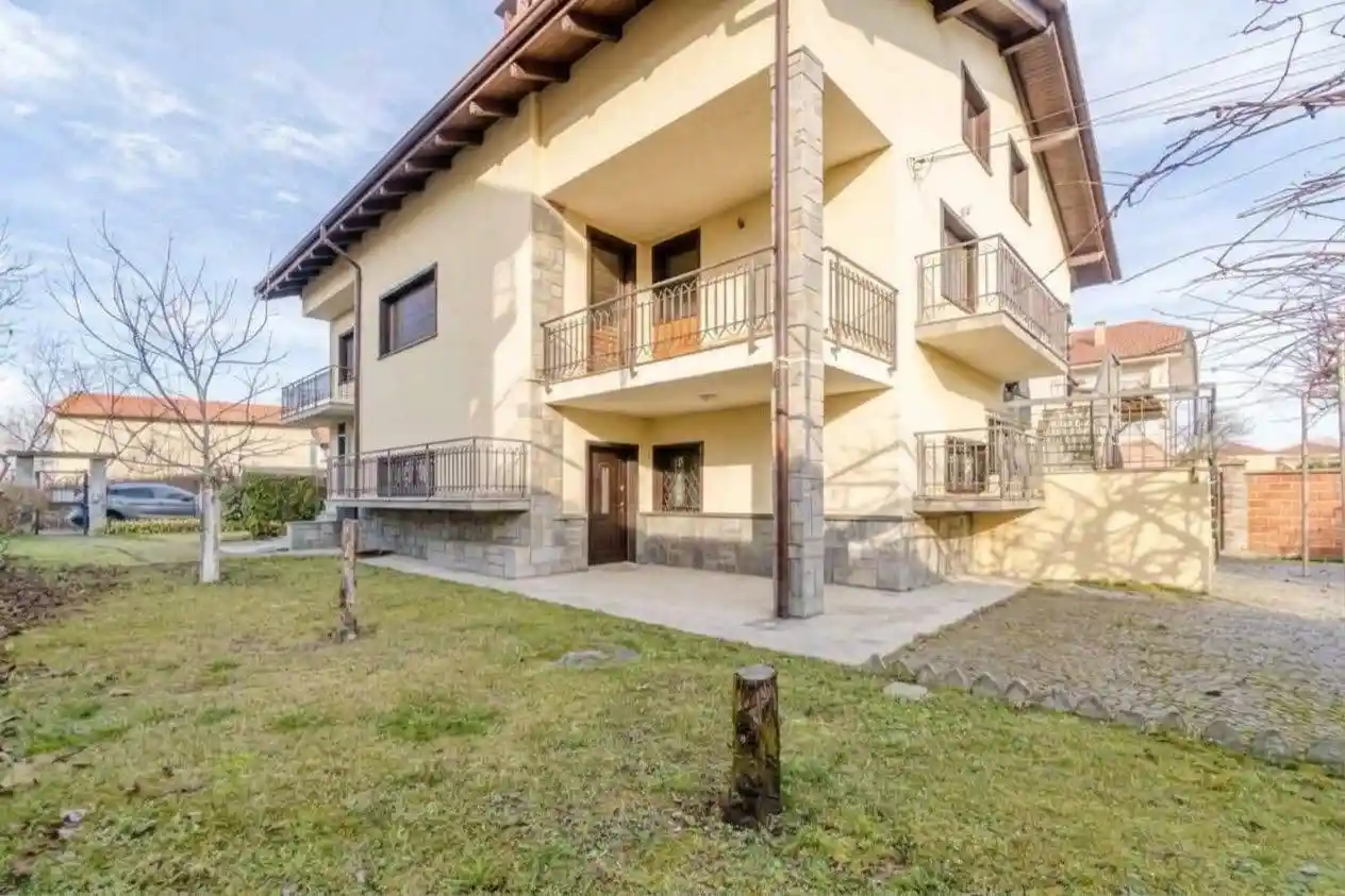 Villa in vendita a Ciriè