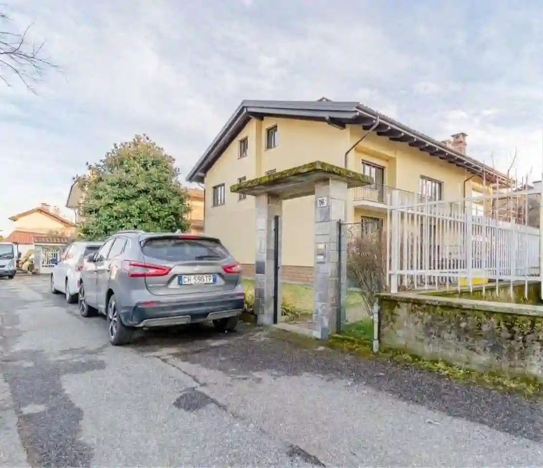 Villa - foto 2