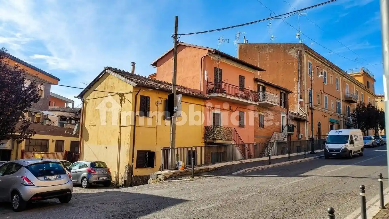 Appartamento in vendita a Genzano di Roma