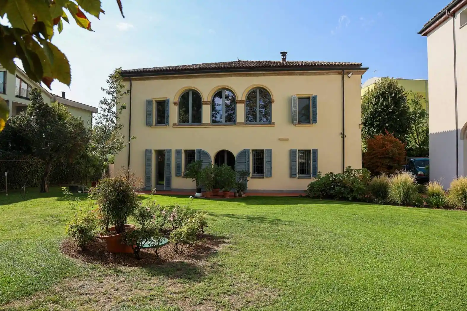 Villa in vendita a Parma