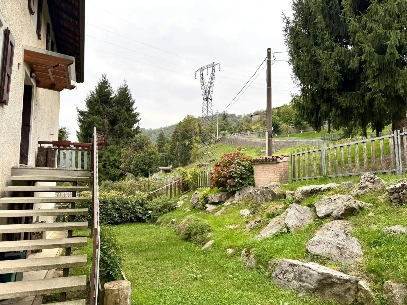 Appartamento in affitto a Strozza
