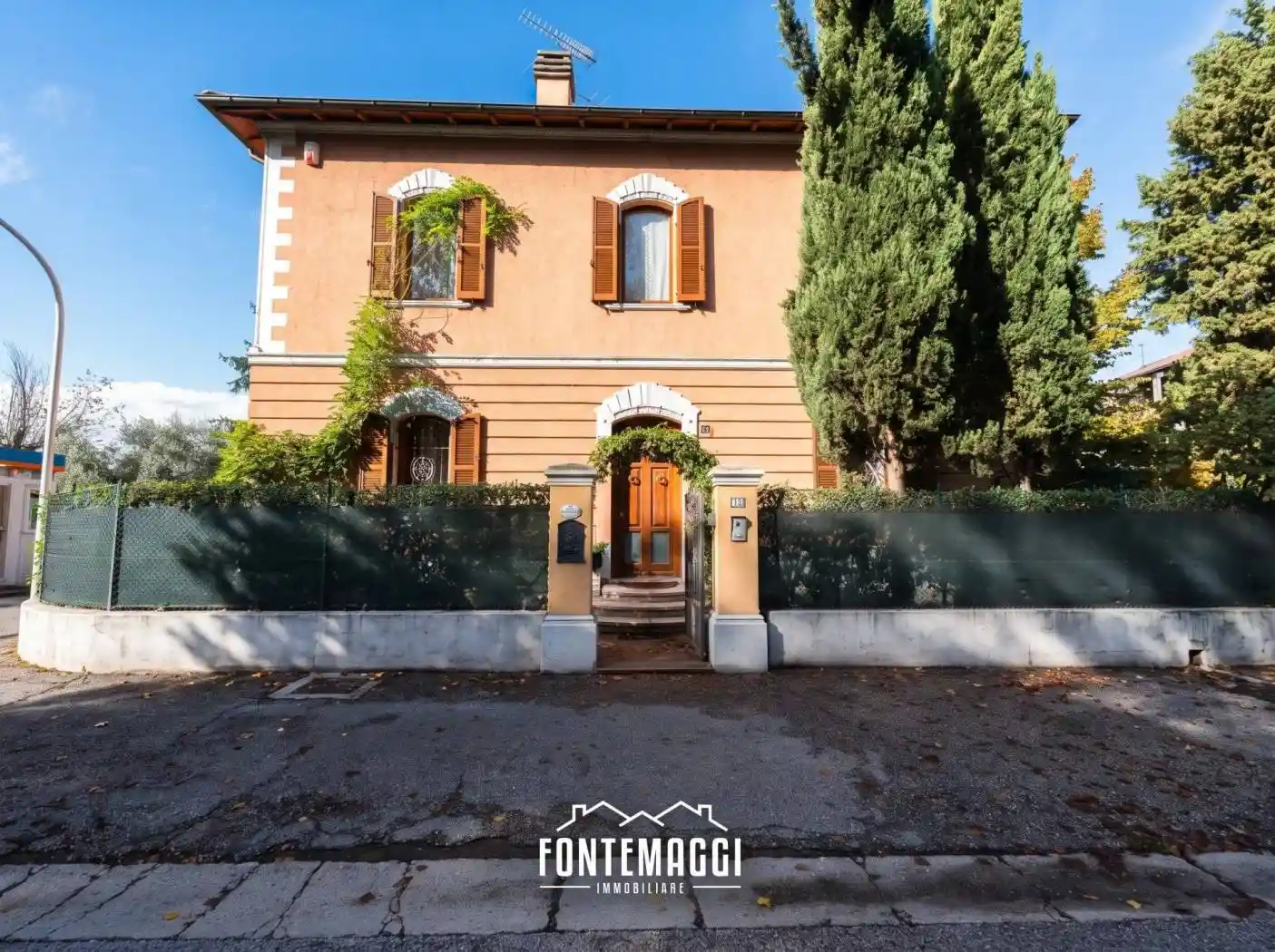 Villa in vendita a Fano