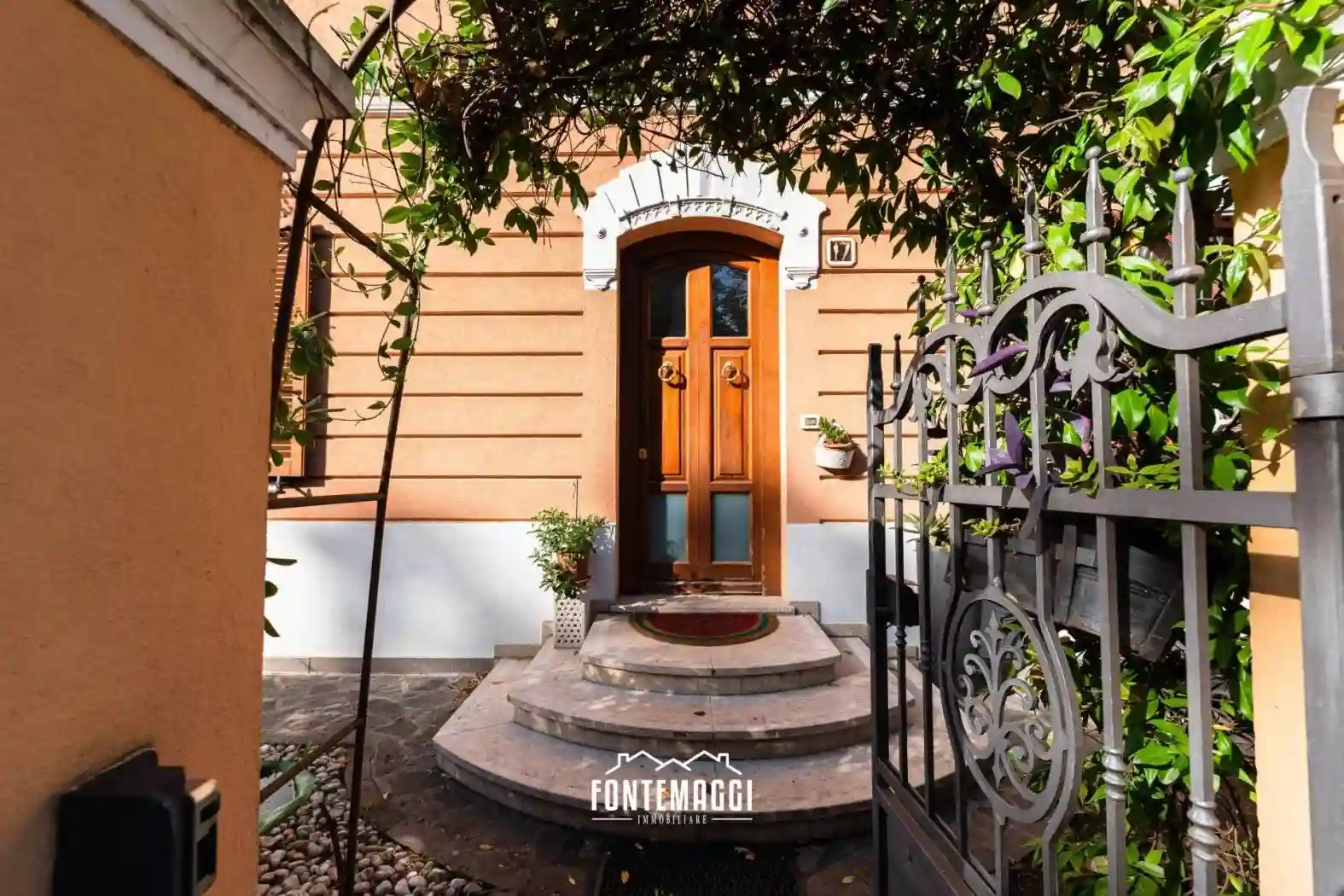 Villa - foto 2